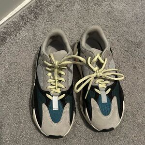 Yeezys boost 700 wave runner